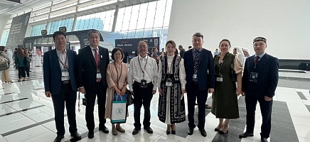 Конгресс алаңындағы шетелдік архив мекемелерінің басшыларымен кездесулер фото галереи 13